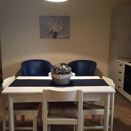 Palazzo Don Carlo- - Apartment *